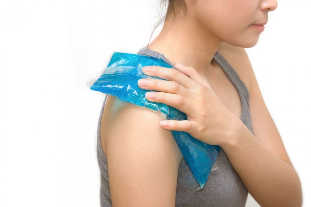 Compress for the shoulder with osteoarthritis to get rid of pain